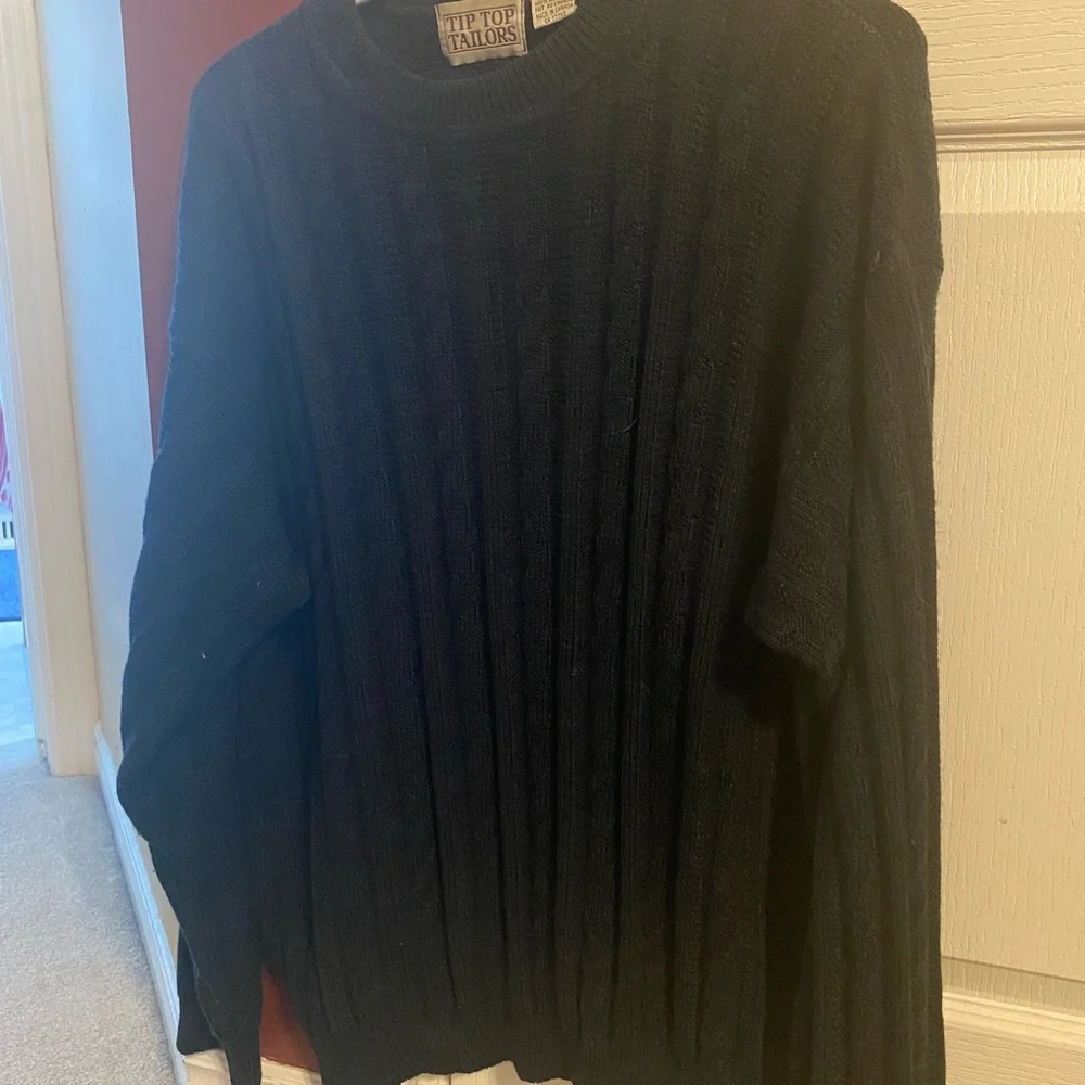 Sweater - Picture 2 of 3